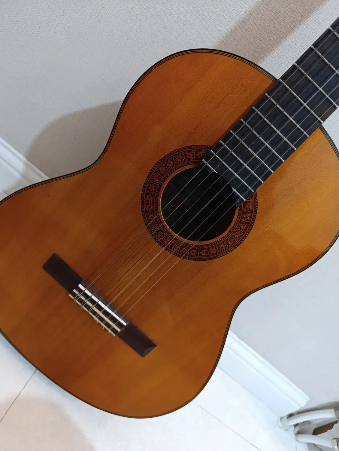 گیتار یاماها C70 اصل|گیتار، بیس، امپلیفایر|مشهد, جاهد شهر|دیوار