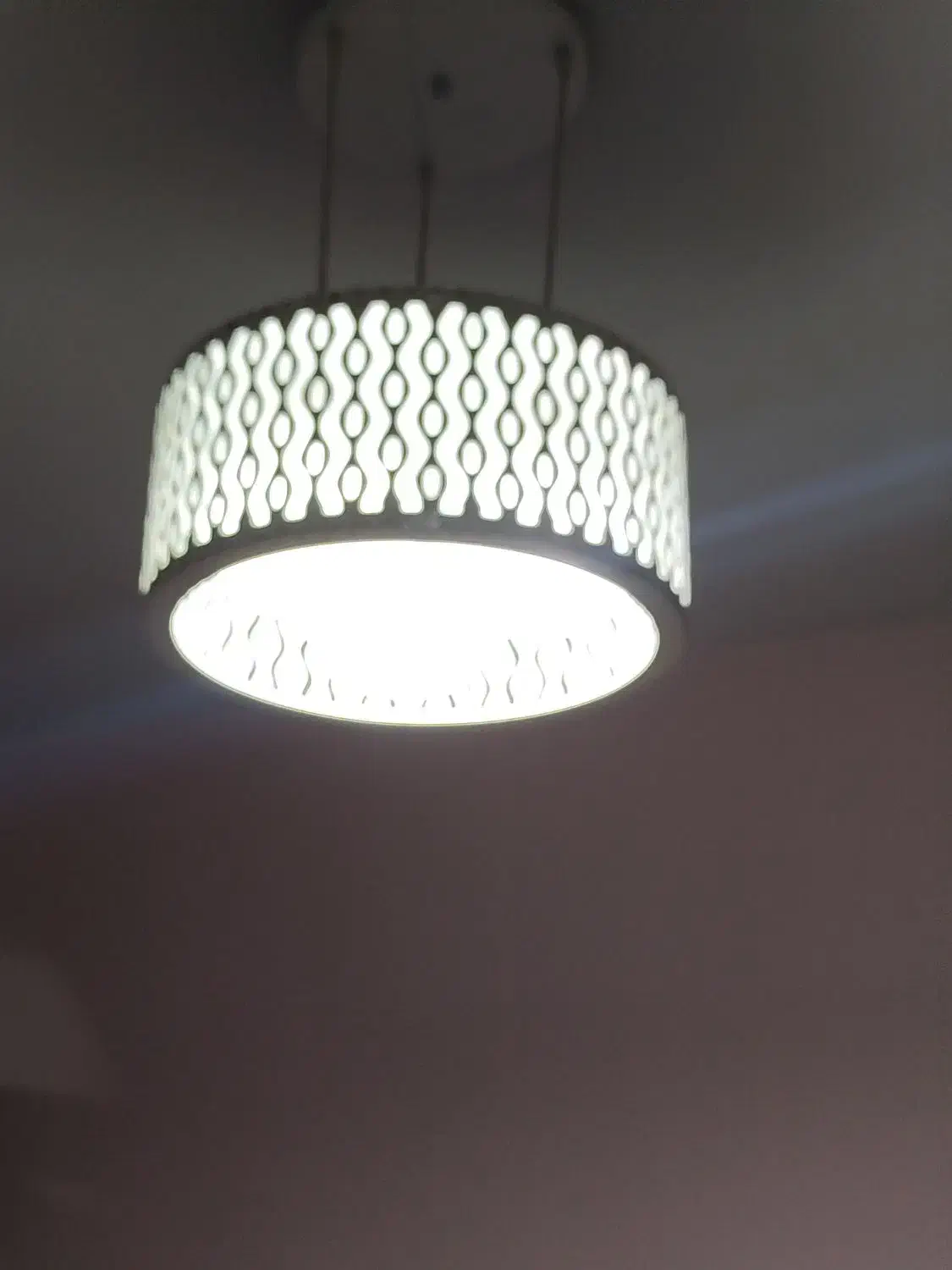 لوستر  چوبی و مدرن|لوستر و چراغ آویز|پردیس, فاز ۱|دیوار