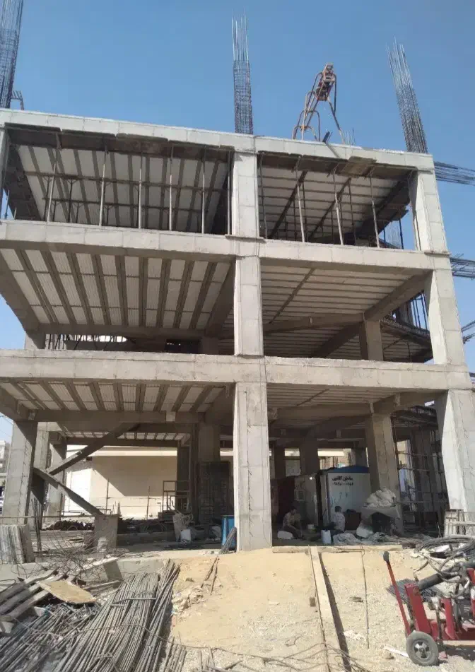 اجرای اسکلت بتن وآرماتور بندی فنداسیون کرومیت سوله|خدمات پیشه و مهارت|بومهن, |دیوار