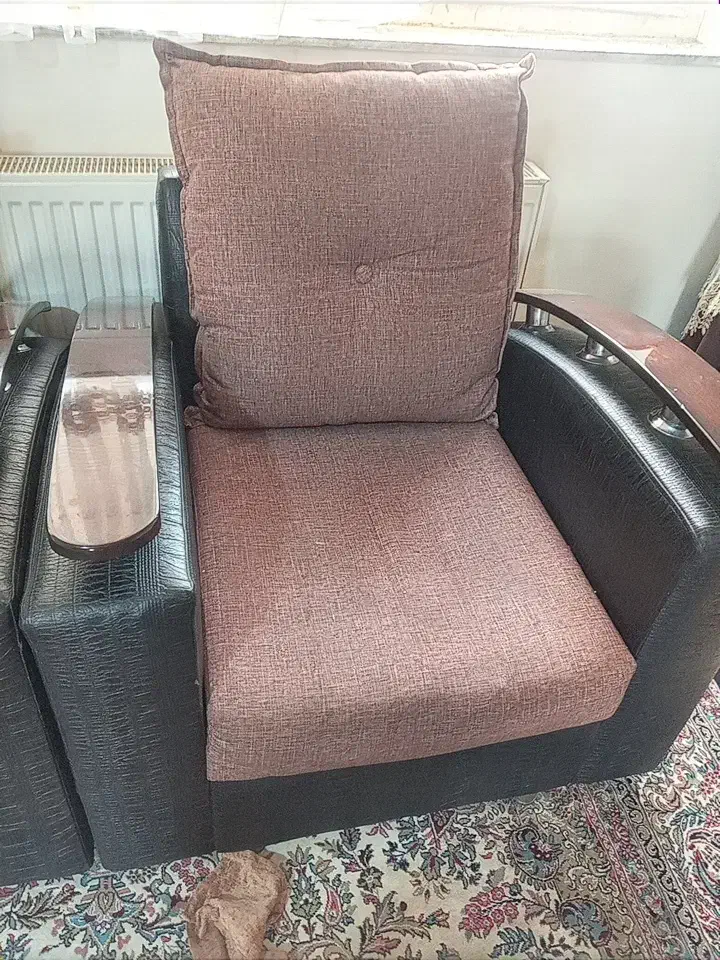 فروش مبلمان۷نفره|مبلمان خانگی و میز عسلی|همدان, |دیوار