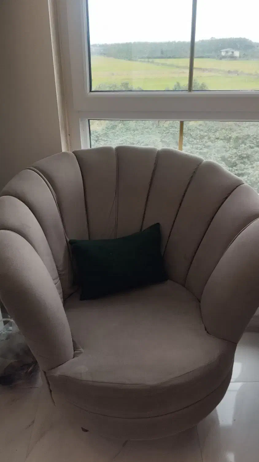 مبل هفت نفره فروش بعلت تغیر دکوراسیون|مبلمان خانگی و میز عسلی|رحیمآباد, |دیوار