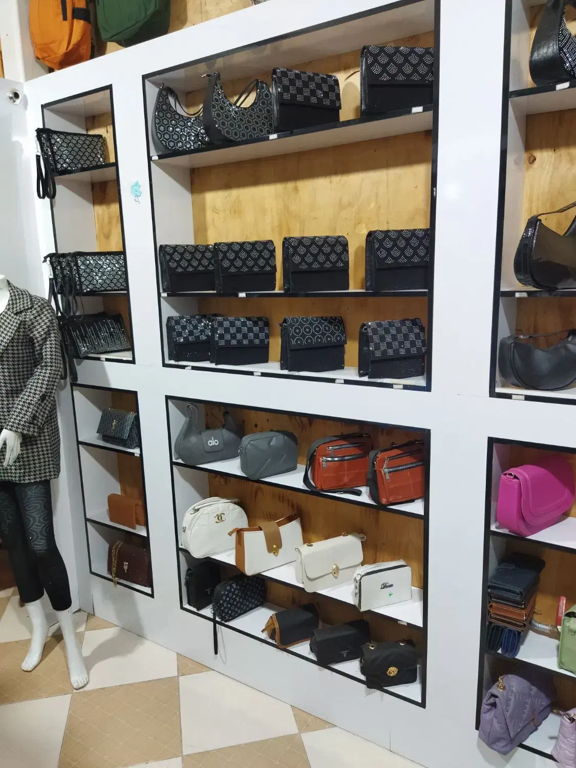 کیف دستی و دوشی زنانه|کیف، کفش، کمربند|مریوان, |دیوار