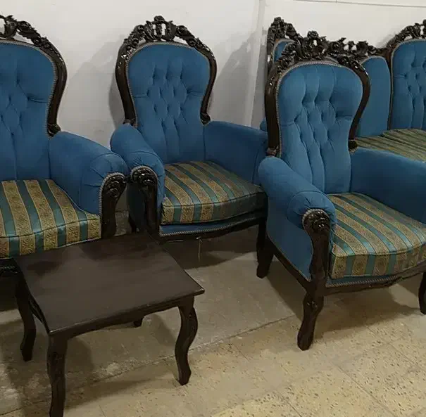 فروش فوری مبل سلطنتی نو نو|مبلمان خانگی و میز عسلی|ازنا, |دیوار