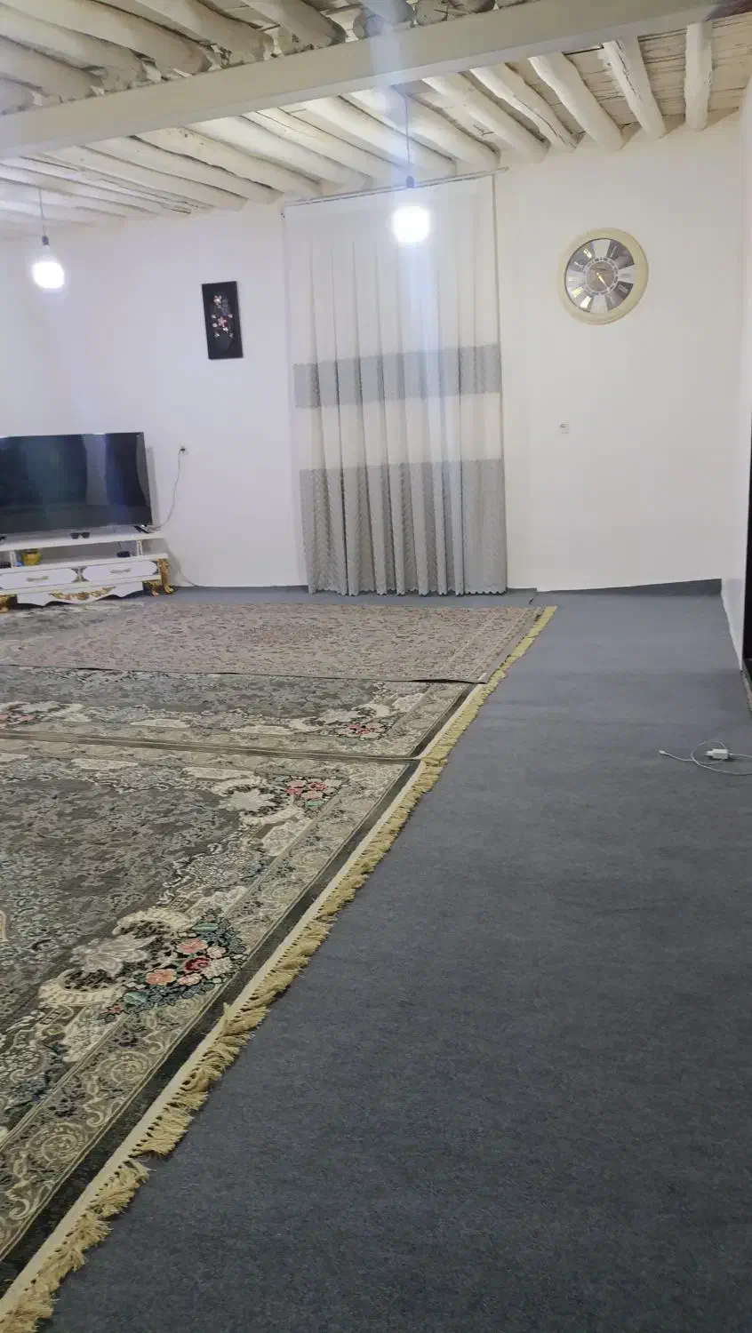 واحد مسکونی حدود 220متر واقع در قصر شیرین|فروش زمین و ملک کلنگی|قصرشیرین, |دیوار