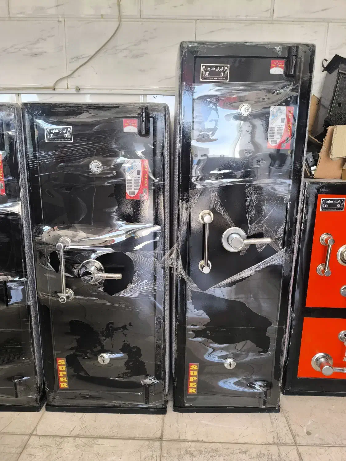 گاو صندوق، گاوصندوق 100 مدل مختلف|ابزارآلات|شیراز, شاه قلی بیگی|دیوار