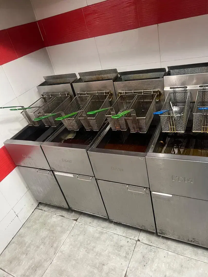 سرخ کن و دیسپلی و بردینگ و فر پیتزا و فریزر و ....|کافی‌شاپ و رستوران|تهران, جیحون|دیوار