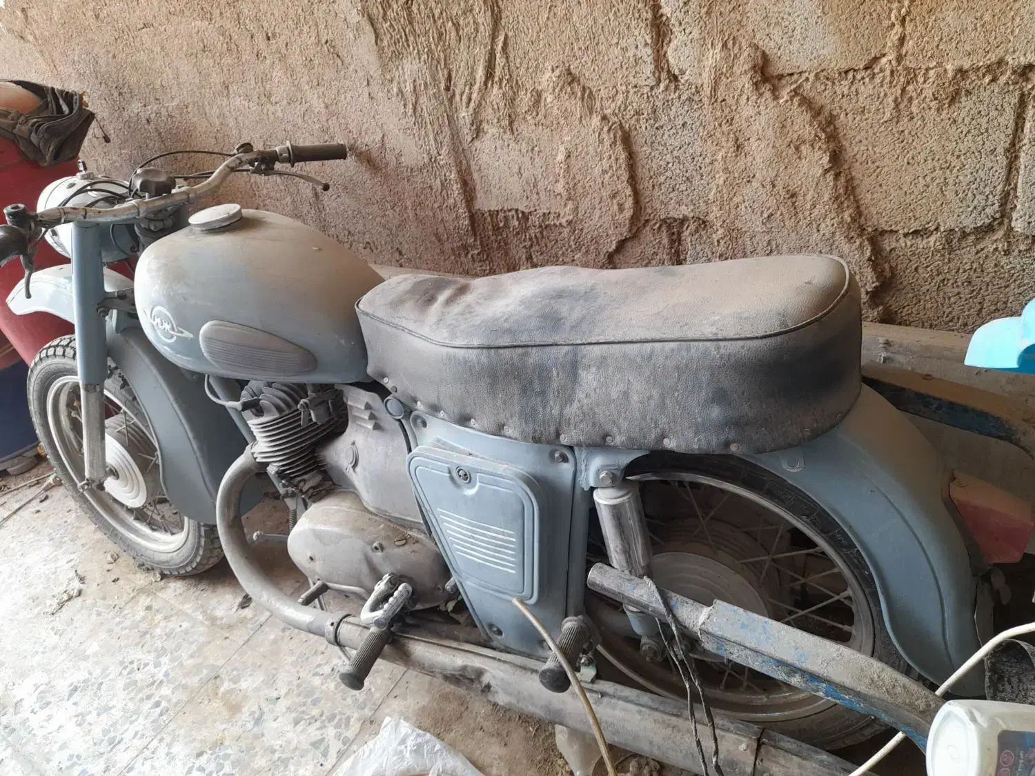 ایژ 68|موتورسیکلت|نجف‌آباد, گلدشت|دیوار