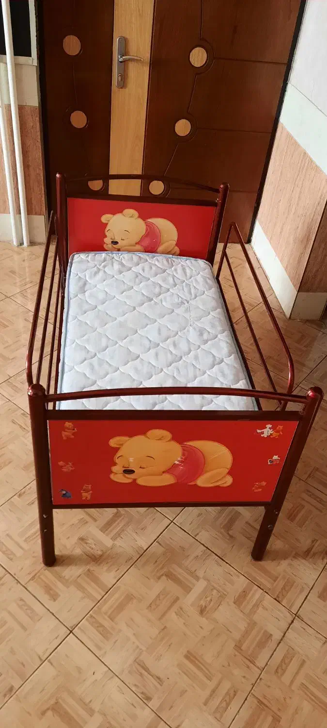 تخت کودک فلزی|تخت و صندلی بچه|فولادشهر, A1|دیوار