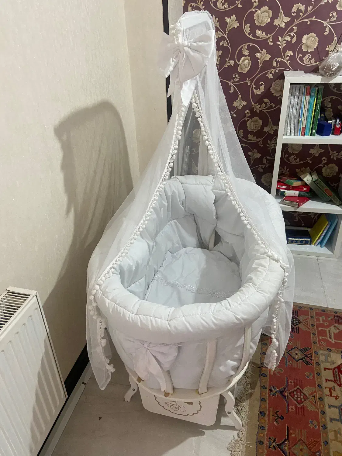 تخت و گهواره نوزاد|اسباب و اثاث بچه|شیراز, تاچارا|دیوار