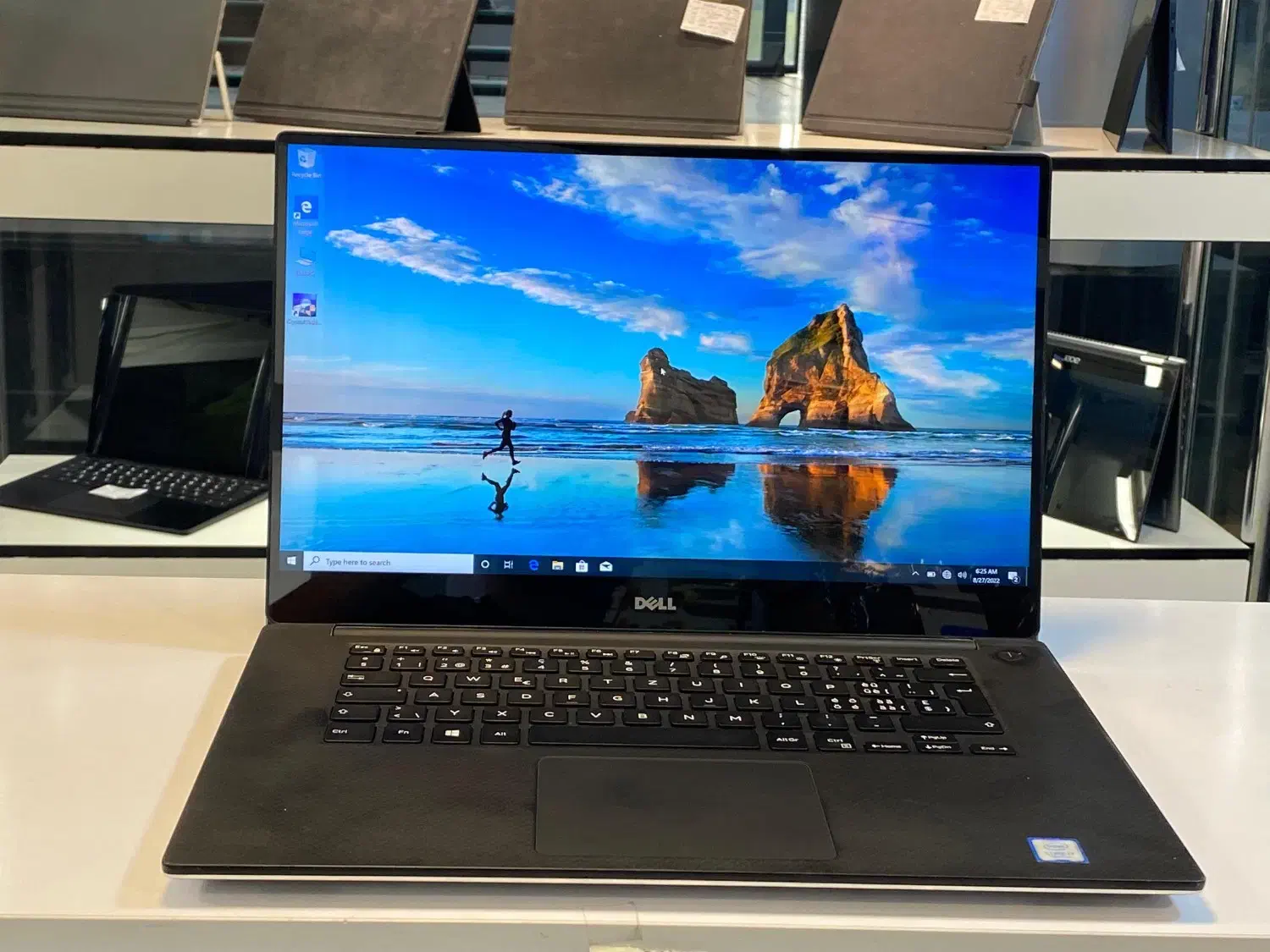 گرافیک گیمینگ DELL XPS TOUCH 4K|رایانه همراه|شیراز, ملاصدرا|دیوار