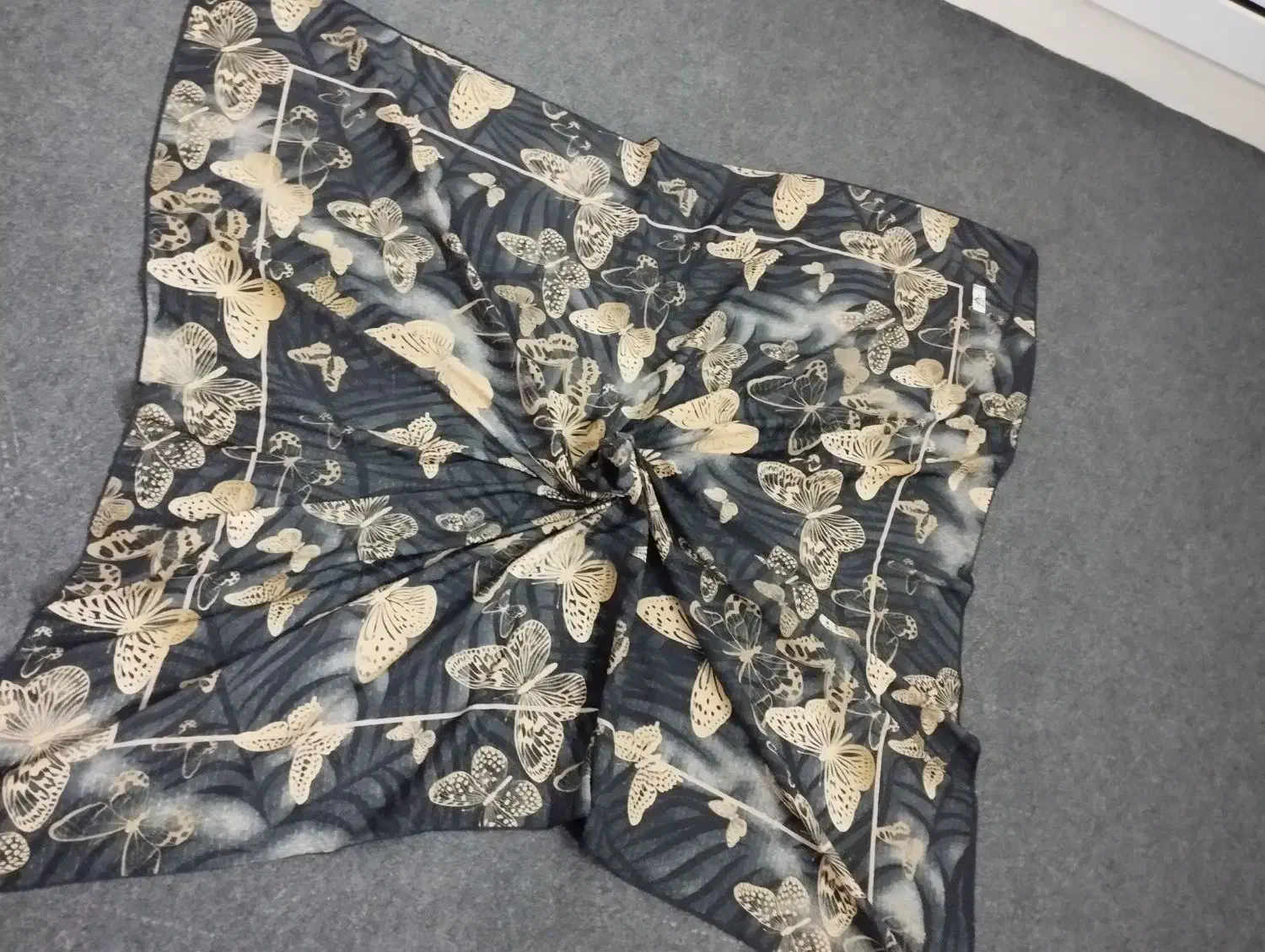 روسری قوا ه بلند کاملا نو|لباس|قم, شهرک فاطمیه|دیوار