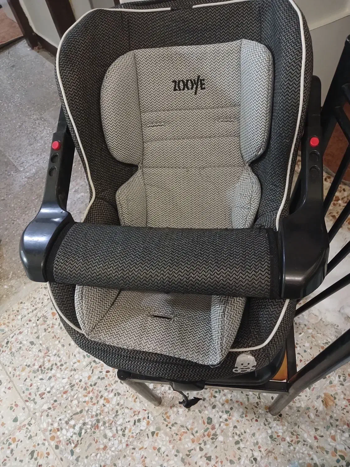 صندلی کودک|تخت و صندلی بچه|ایذه, |دیوار