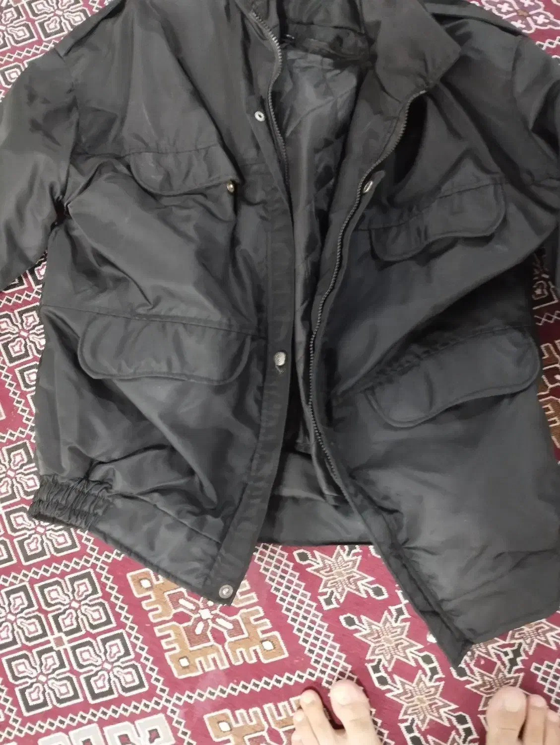 کاپشن نگهبانی و جلیقه پلنگی|لباس|قشم, |دیوار