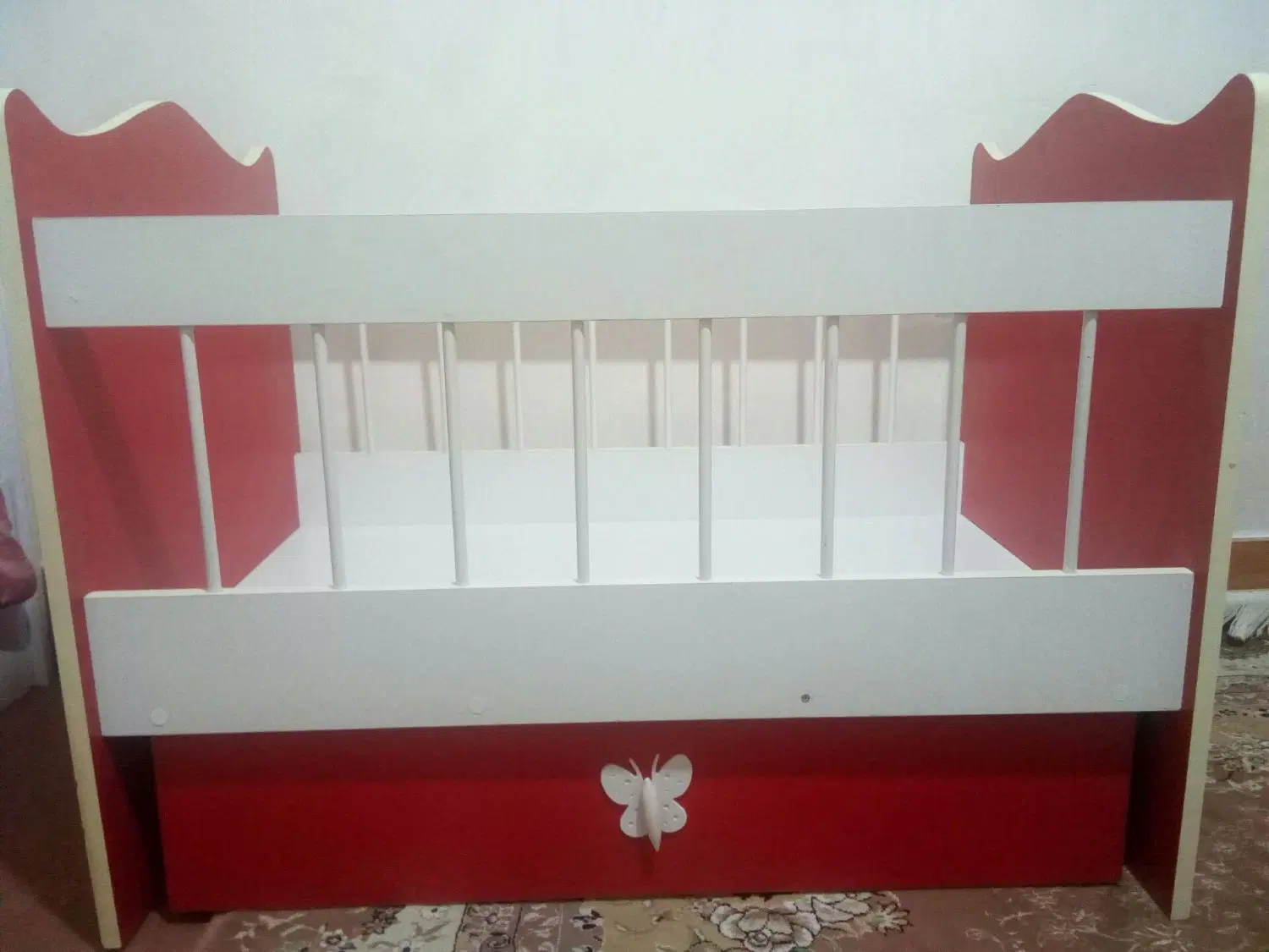 تخت کودک|تخت و صندلی بچه|مهاباد (آذربایجان غربی), |دیوار