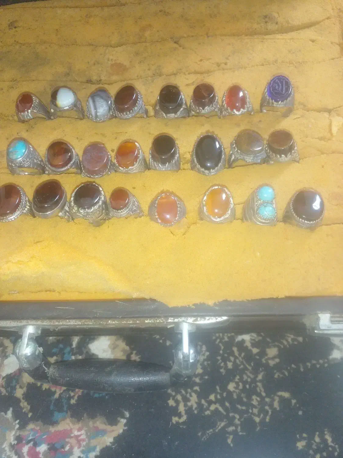 انگشترهارویکجا۹میلیون میدم|جواهرات|گنبد کاووس, |دیوار