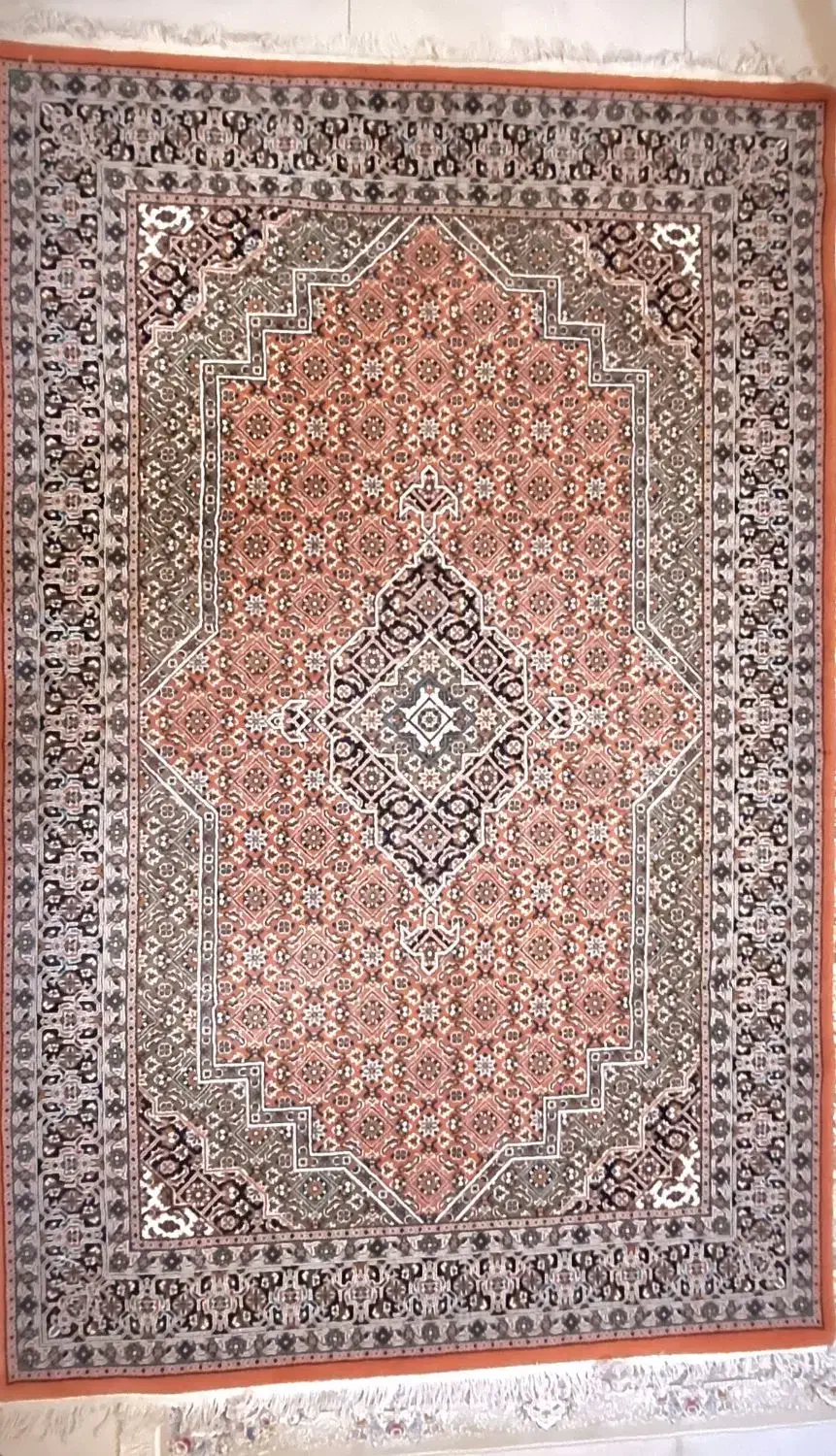 فرش 4 متری ترنج دار|فرش|لاهیجان, مهرگان|دیوار