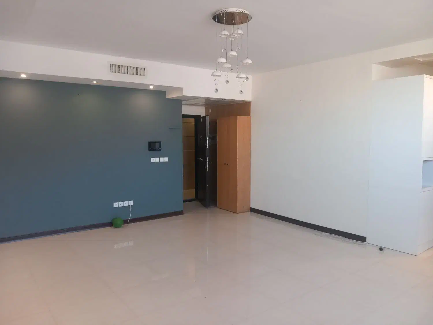 آپارتمان ۹۷ متری کوچه گلها|فروش آپارتمان|کاشان, امیرکبیر|دیوار