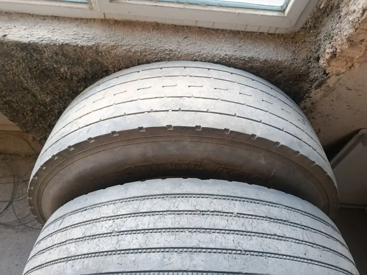 لاستیک کامیون|قطعات یدکی و لوازم جانبی|چناران, |دیوار