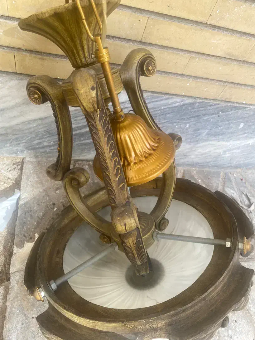 لوستر تک شاخه|لوستر و چراغ آویز|بروجرد, |دیوار