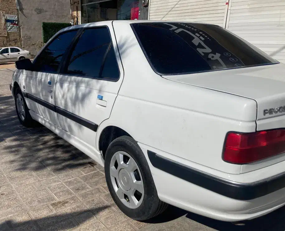 پژو پارس|خودرو سواری و وانت|شیراز, شهرک بزین|دیوار