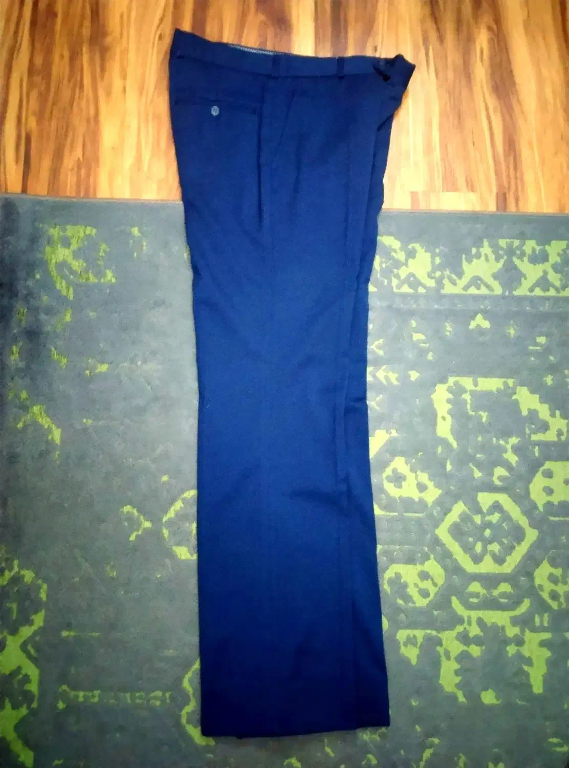 کت وشلوار|لباس|رشت, جهاد|دیوار