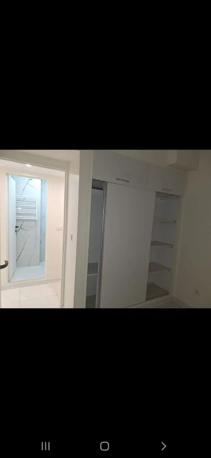 آپارتمان نوساز ۹۵ متری دو خواب پارکینگ غیر مزاحم