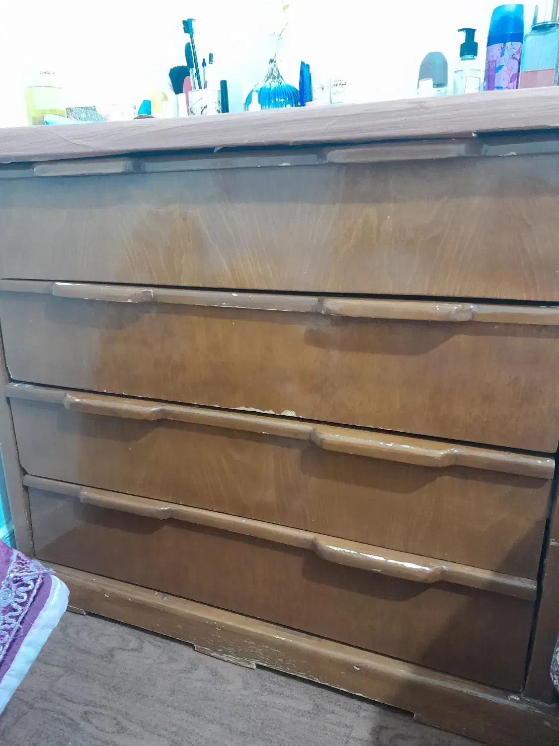 دراور|جاکفشی، کمد، دراور|گلبهار, شهر جدید گلبهار|دیوار