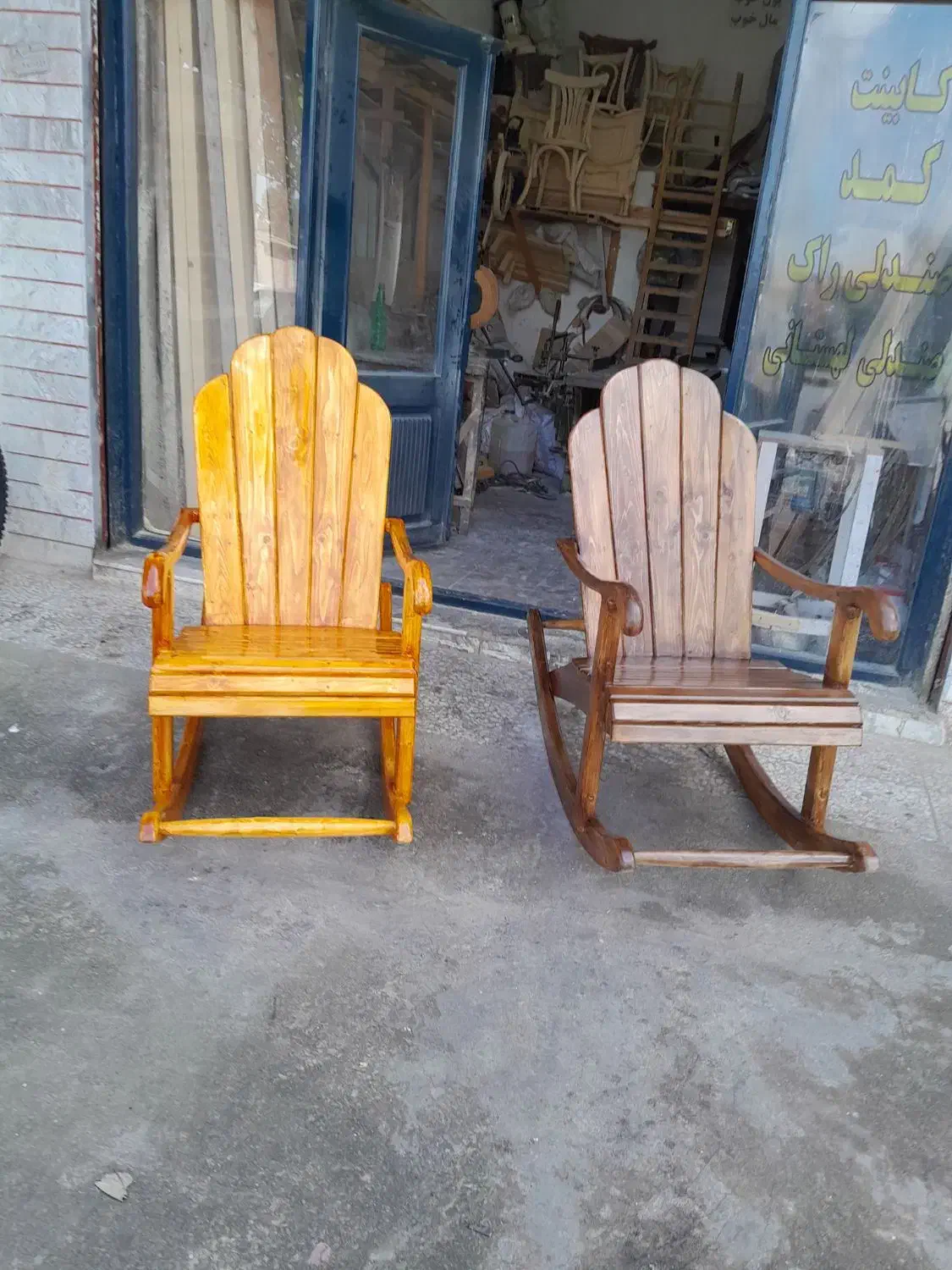 صندلی راک مدل دم طاوسی|صندلی و نیمکت|رشت, لاکان شهر|دیوار