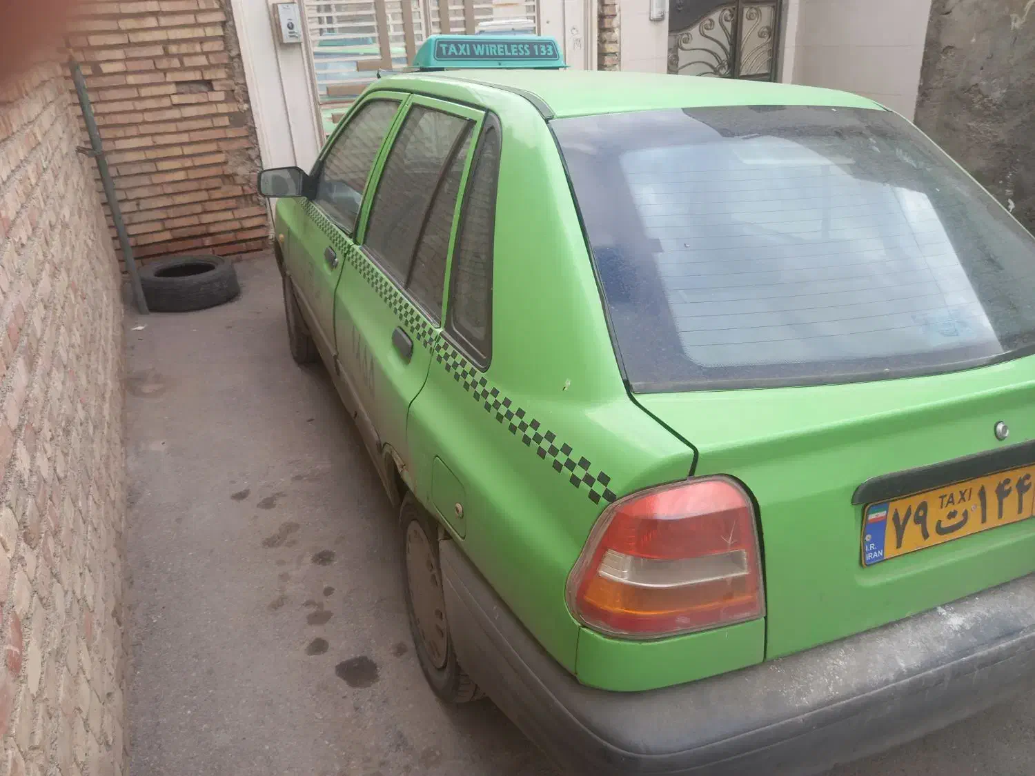 تاکسی بی سیم|خودرو سواری و وانت|مرند, |دیوار