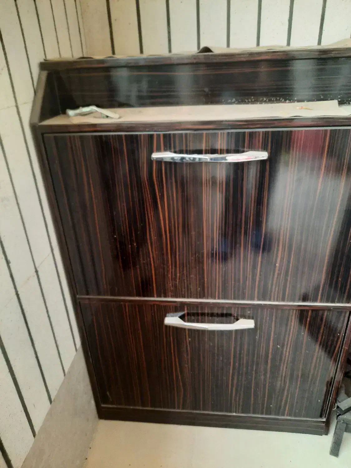 جاکفشی|جاکفشی، کمد، دراور|اصفهان, کساره|دیوار