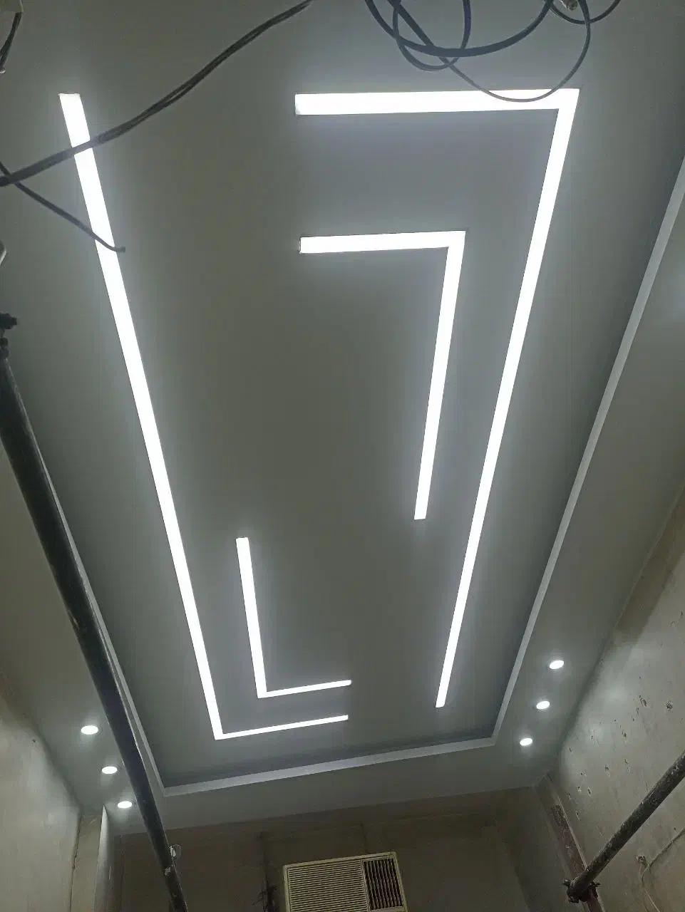 بازسازی کناف نقاشی سقف کاذب درب و پنجره دوجداره|خدمات پیشه و مهارت|تهران, ونک|دیوار