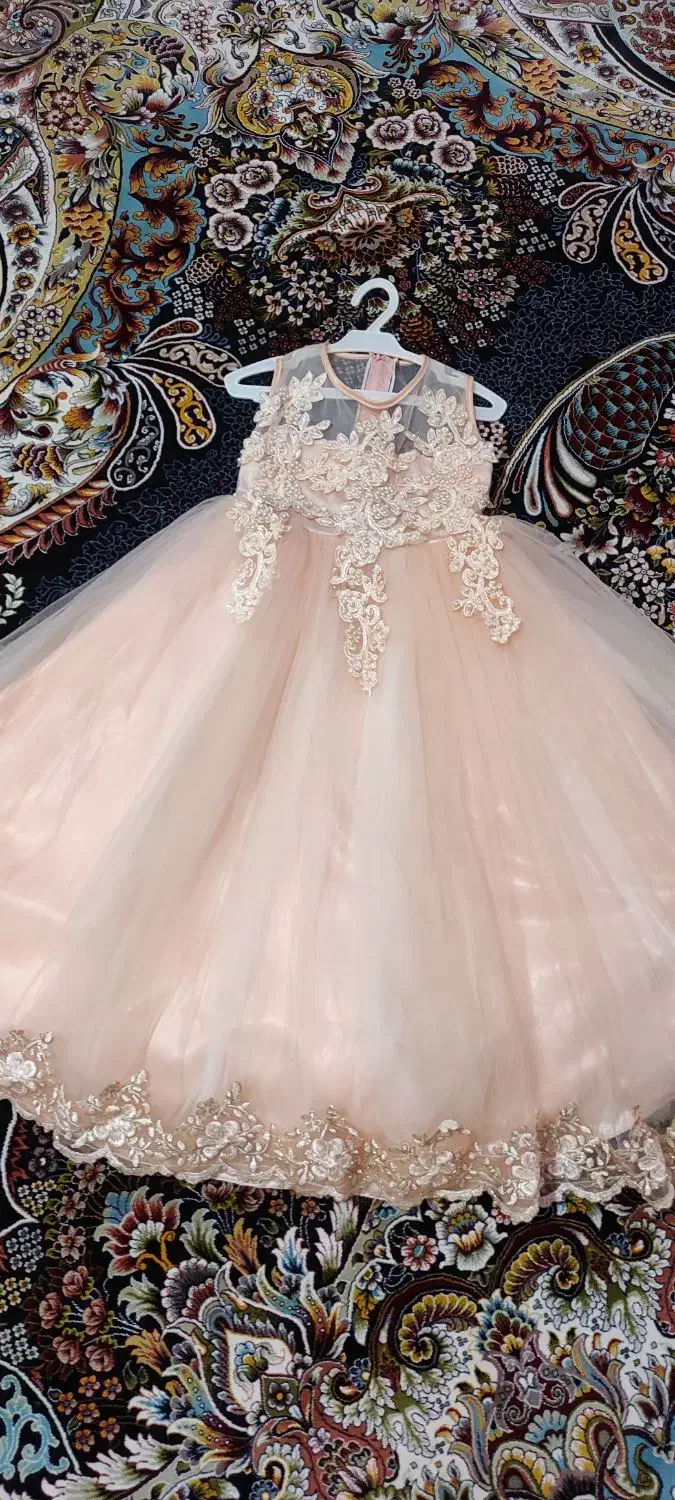 فروش لباس مجلسی|کفش و لباس بچه|نهاوند, |دیوار