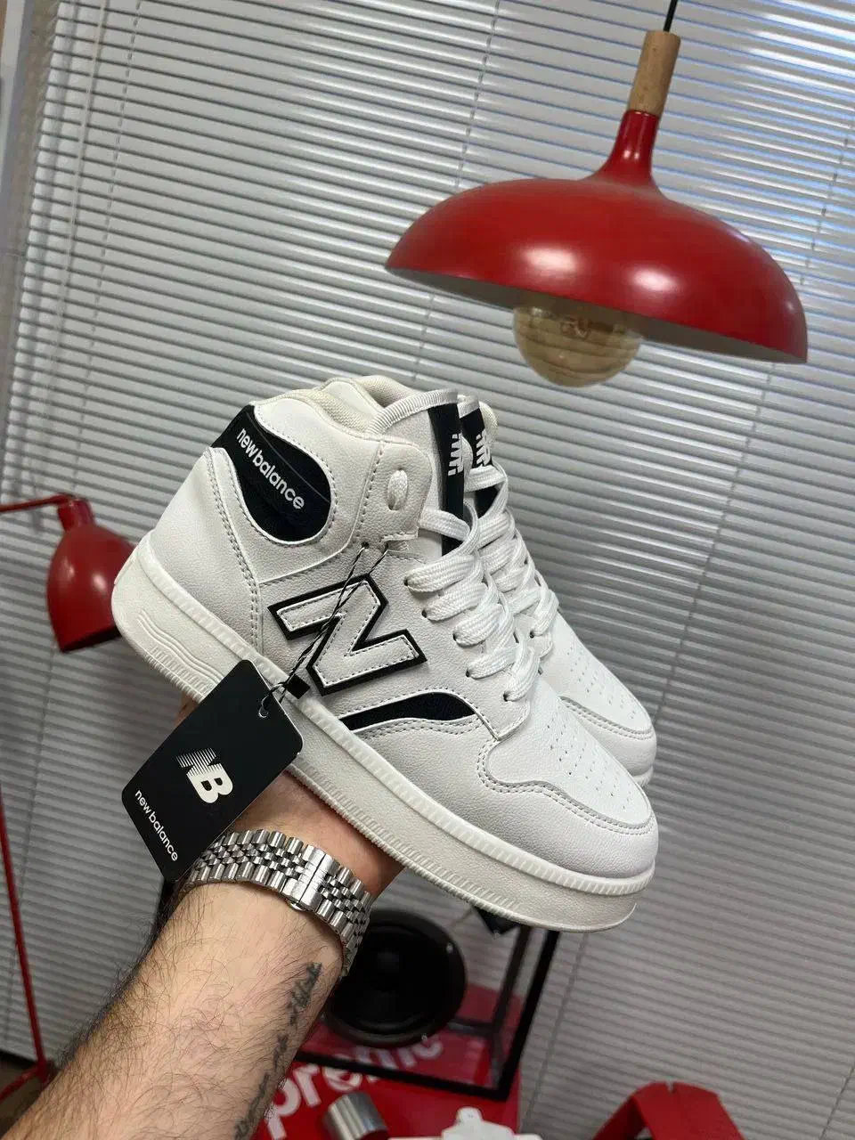 منشی دفتر ....تولیدی کفش زنانه|استخدام اداری و مدیریت|تهران, بهارستان|دیوار