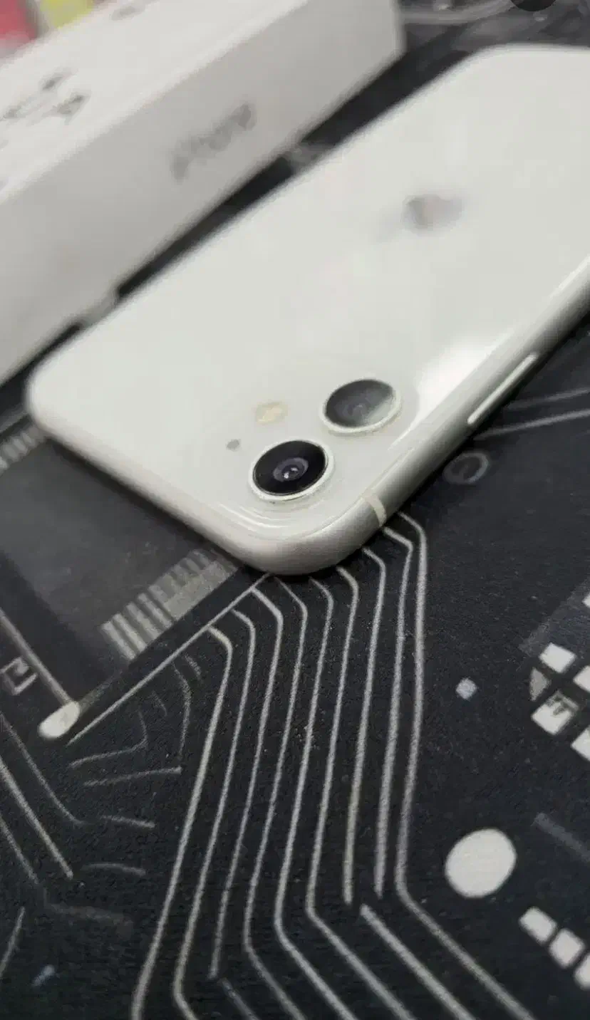 ایفون۱۱|موبایل|علی‌آباد کتول, |دیوار