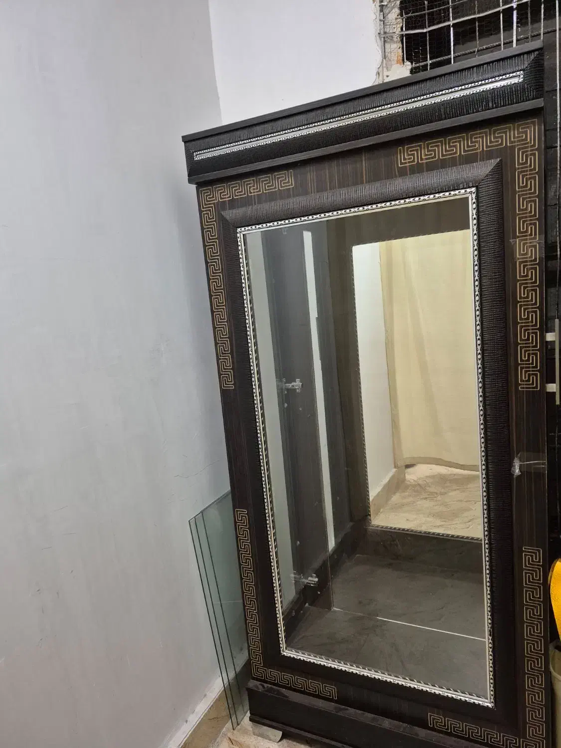 بوفه در حد نو|بوفه، ویترین، کنسول|ماکو, |دیوار