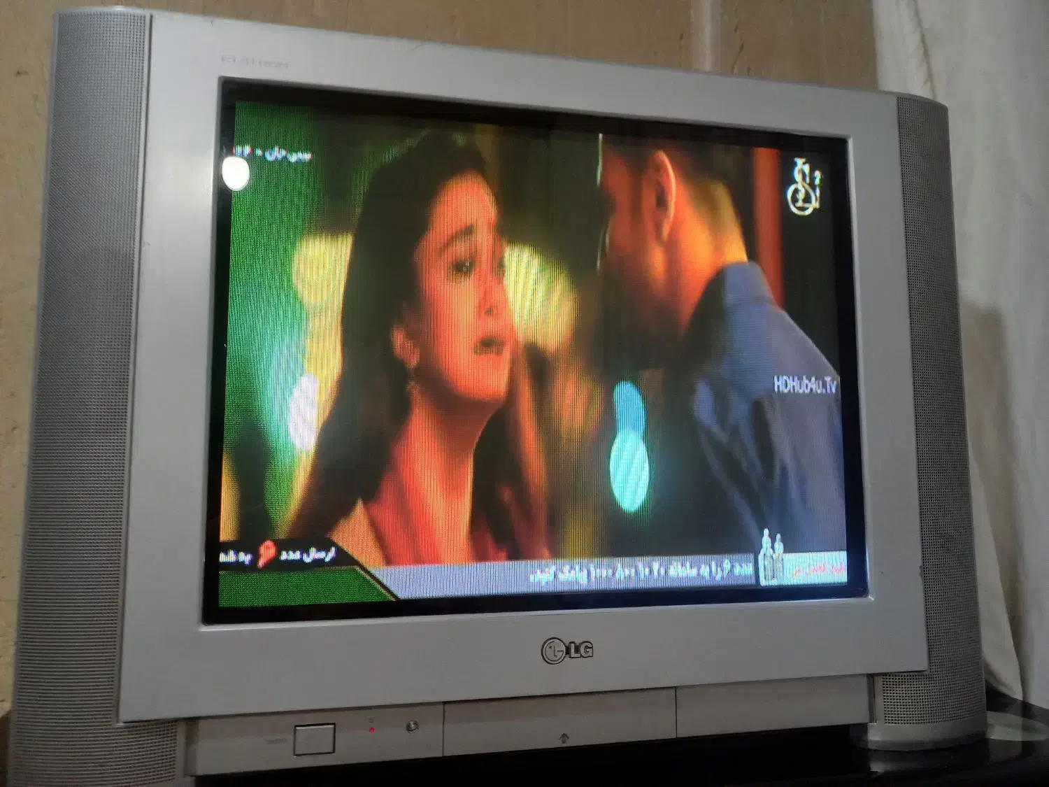 تلویزیون قدیمی 21|تلویزیون و پروژکتور|جوانرود, |دیوار