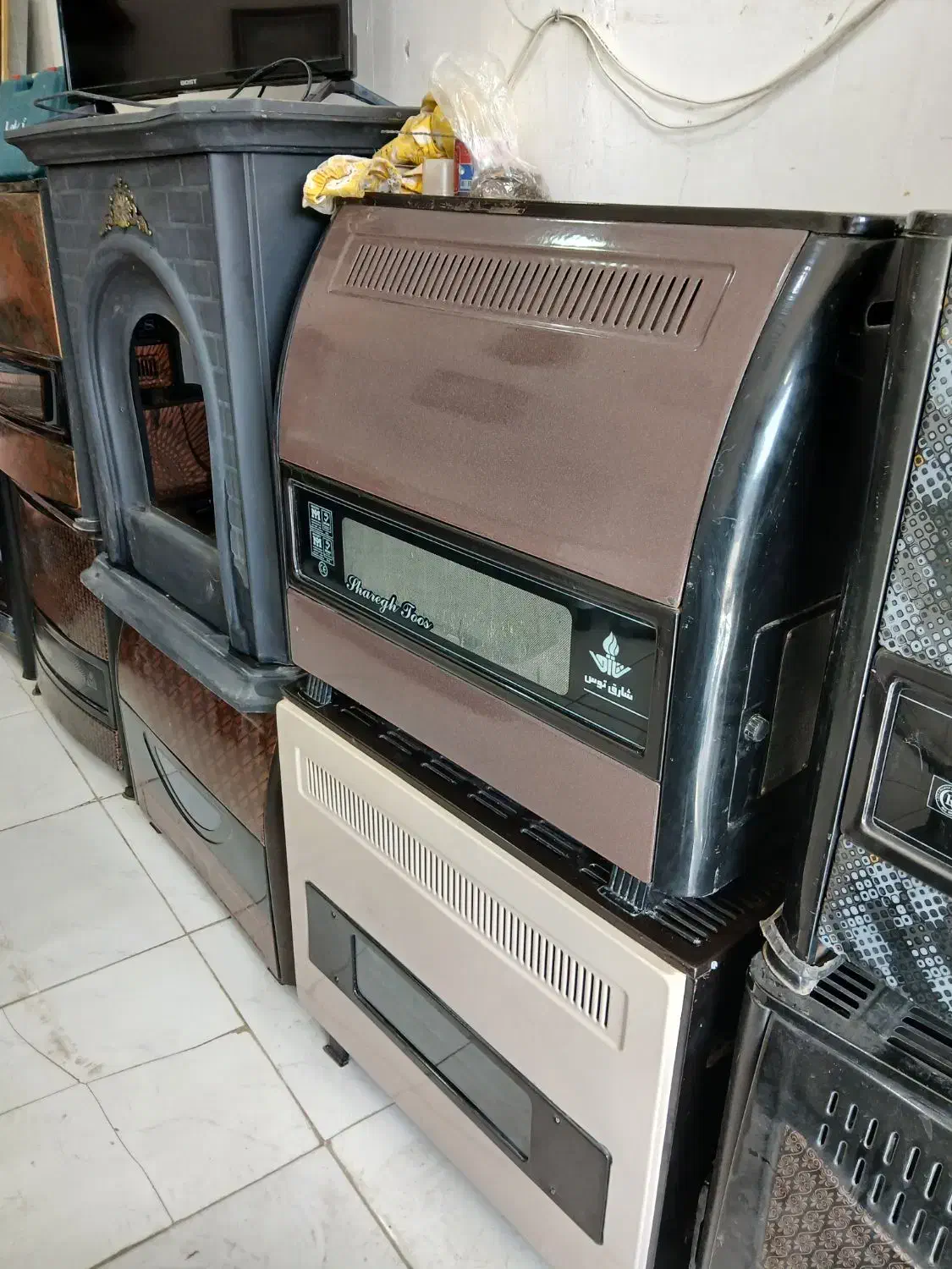 فروش انواع بخاری تمیز و سالم در حد نو|بخاری، هیتر، شومینه|تربت جام, جامی|دیوار