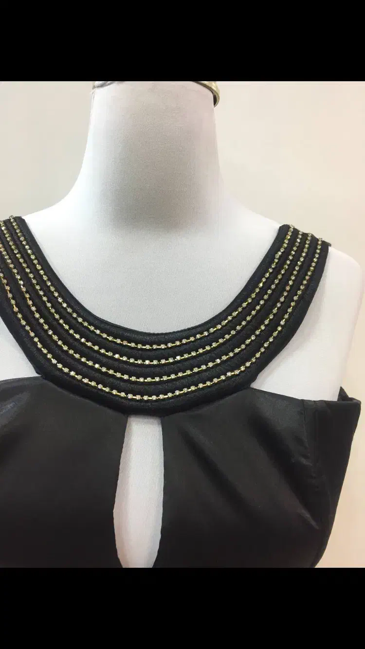 دو دست لباس مجلسی|لباس|دامغان, |دیوار