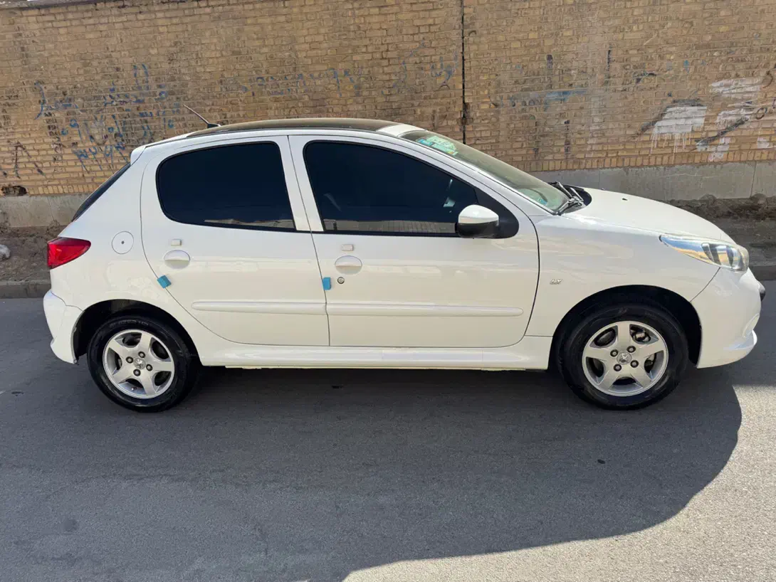 ۲۰۷ پانا ۴۰۲|خودرو سواری و وانت|کوهدشت, |دیوار