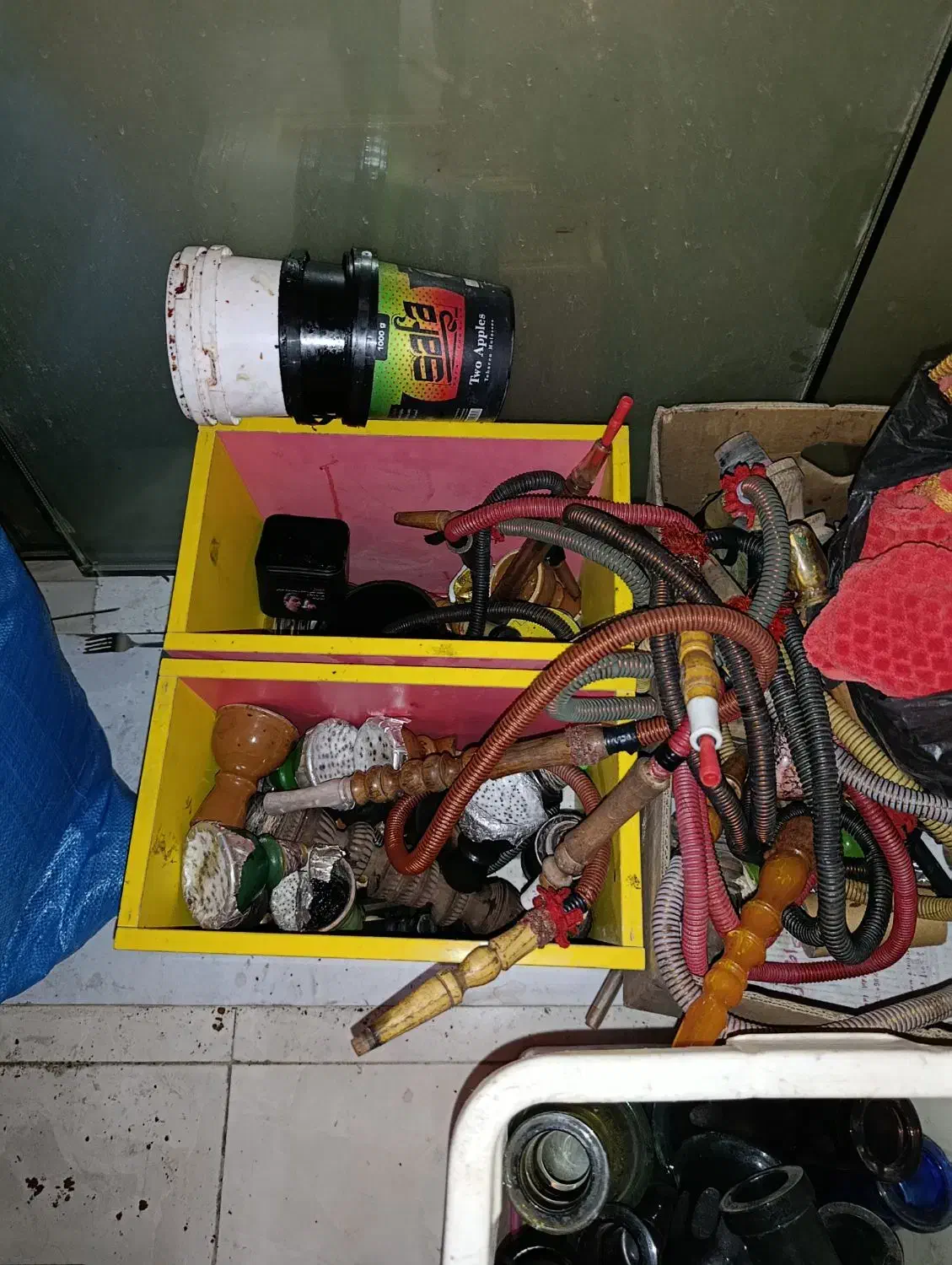 قلیان فلزی و چوبی|کافی‌شاپ و رستوران|محمدشهر, شهرک چمران|دیوار