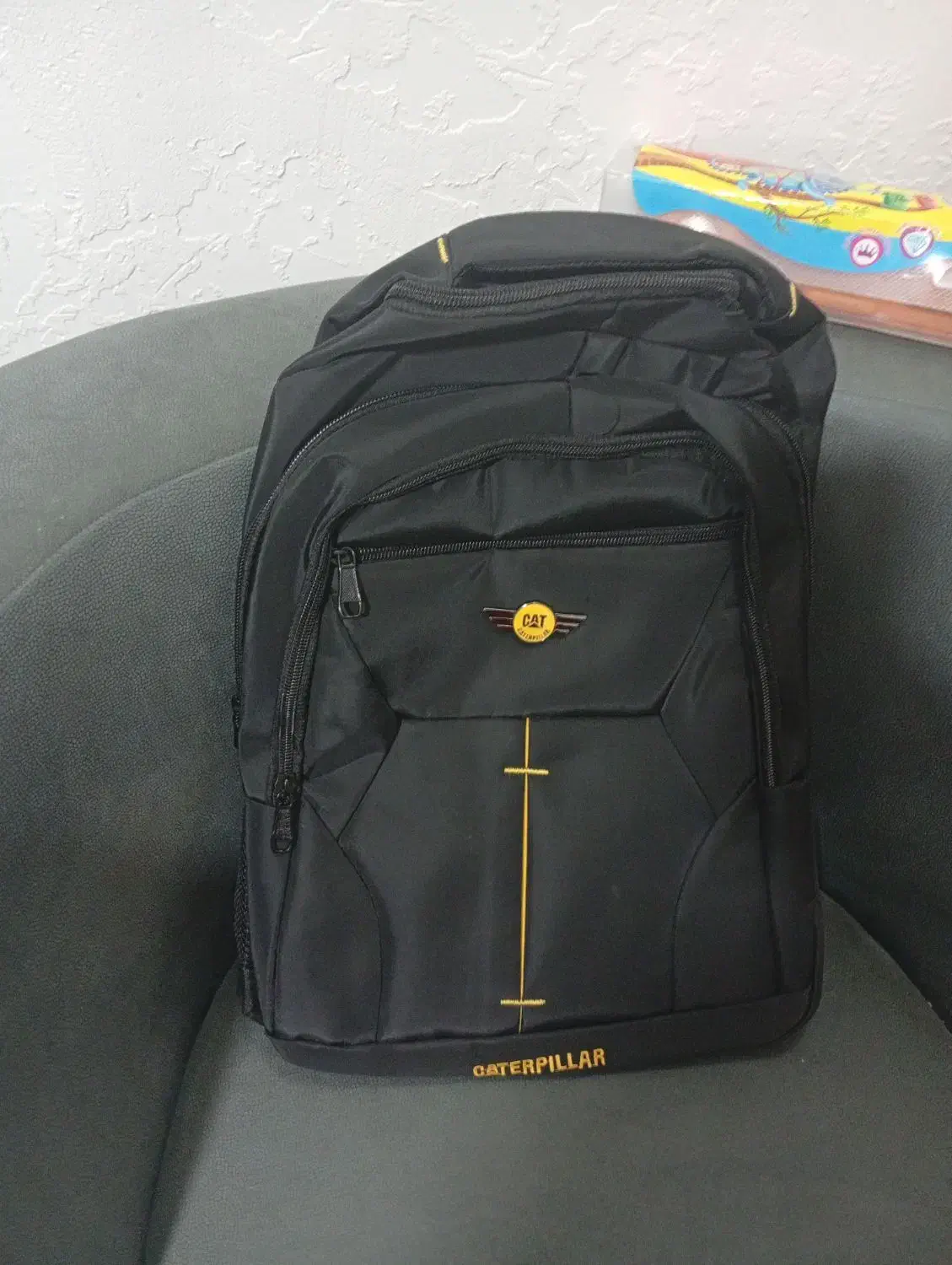 کیف پسرانه|کیف، کفش، کمربند|ساوه, |دیوار