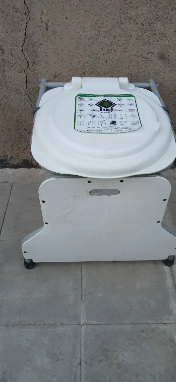 توالت فرنگی تاشو دیواری|لوازم سرویس بهداشتی|قم, نیروگاه|دیوار