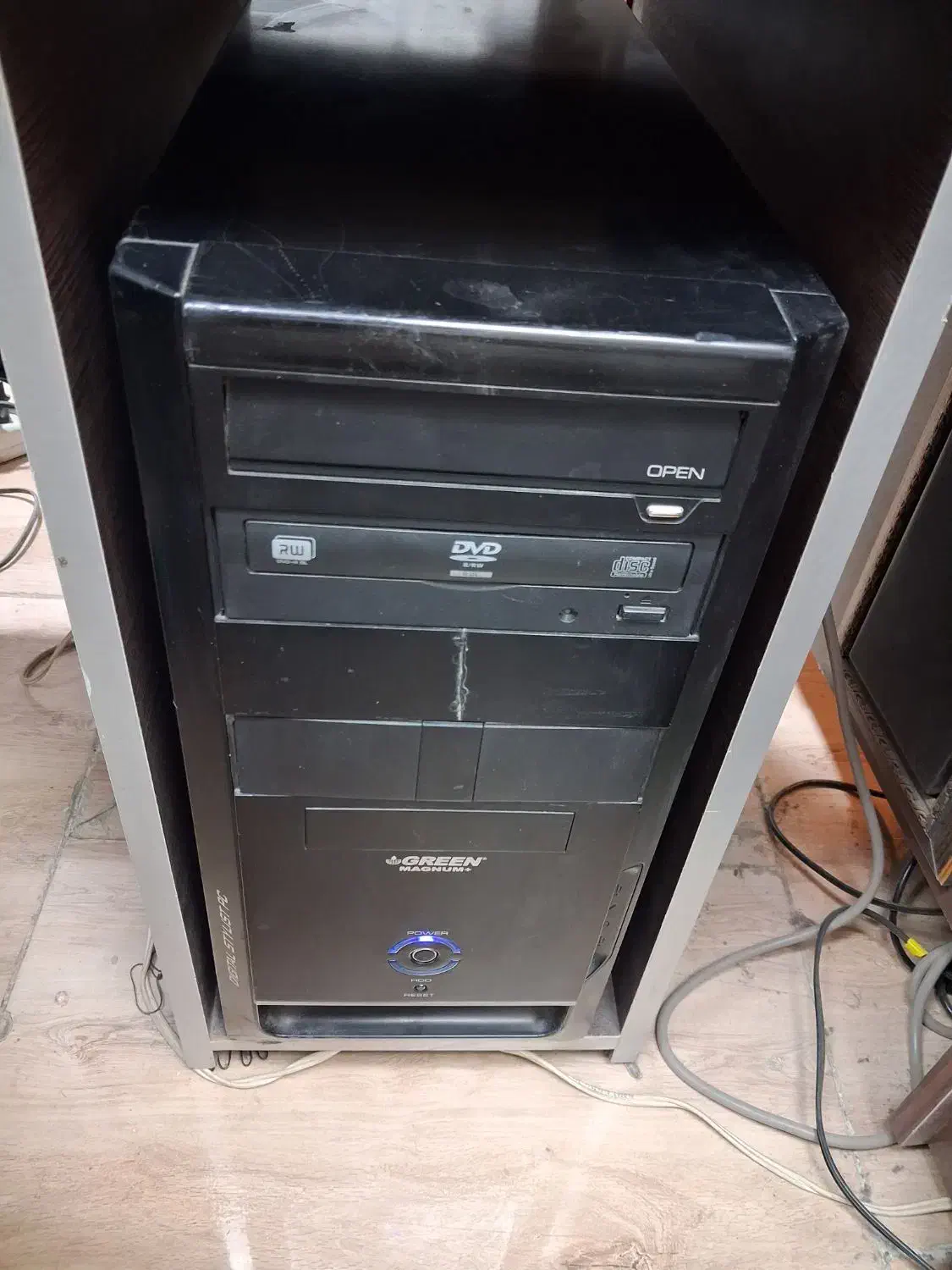 سیستم کامپیوتری  کیس و مانیتور|رایانه رومیزی|سبزوار, پاسداران|دیوار