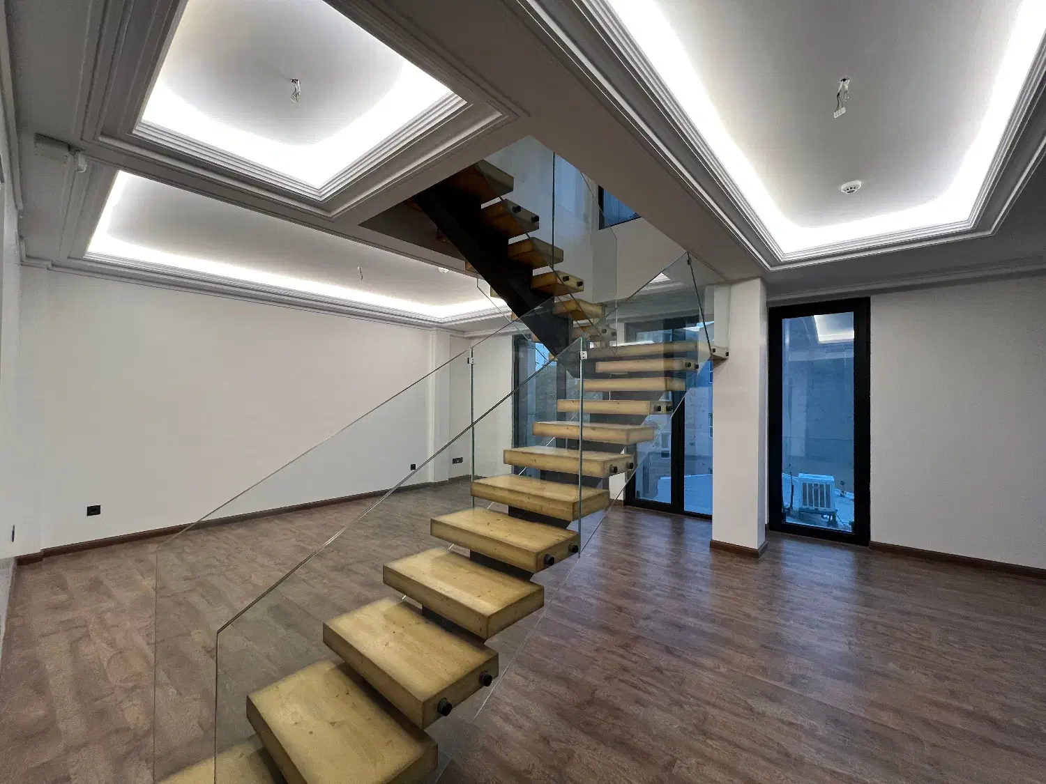 150 متر دوبلکس مدرن ( ویو خاص )|اجارهٔ آپارتمان|تهران, دارآباد|دیوار