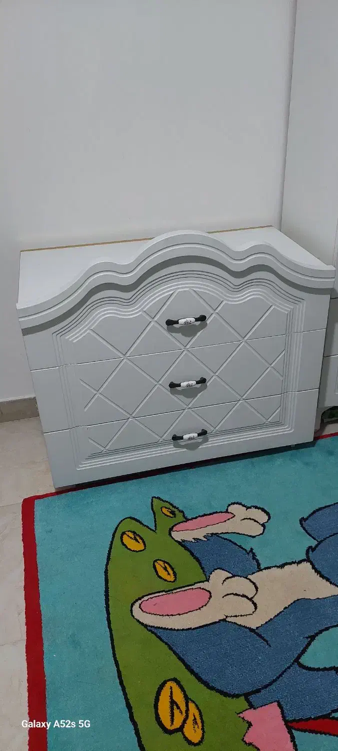 تخت و کمد نوزاد و نوجوان|تخت و سرویس خواب|اراک, |دیوار