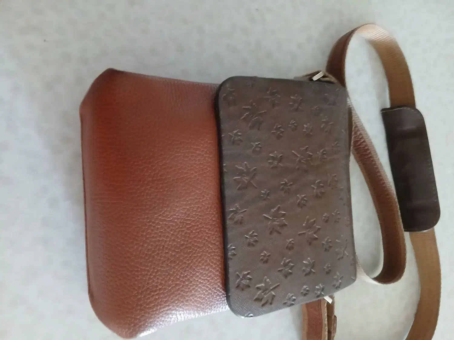 کیف نوین چرم طبیعی|کیف، کفش، کمربند|پرند, فاز ۶|دیوار