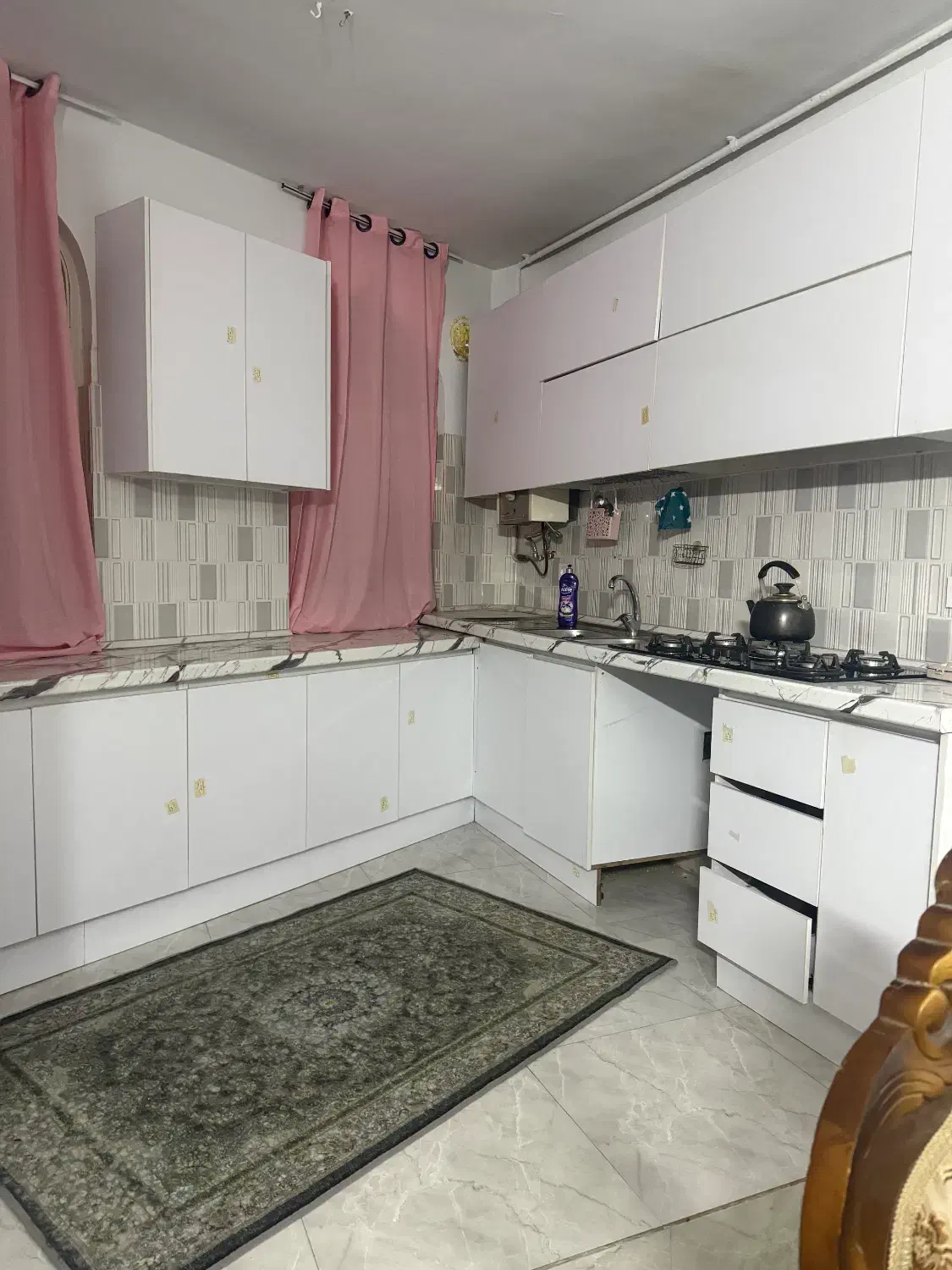 واحدی تمیزوشیک|اجارهٔ کوتاه‌مدت آپارتمان و سوئیت|تهران, سلیمانی|دیوار