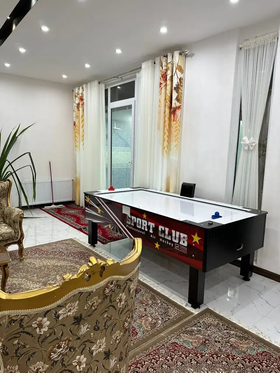 اجاره روزانه/هفتگی/ماهانه ویلا استخرابگرم سهیلیه|اجارهٔ کوتاه‌مدت ویلا و باغ|کرج, عظیمیه|دیوار