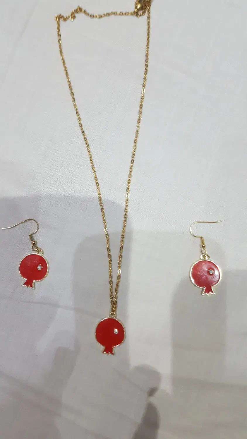 ست یلدایی گوشواره وگردنبند|بدلیجات|کرج, گلشهر|دیوار