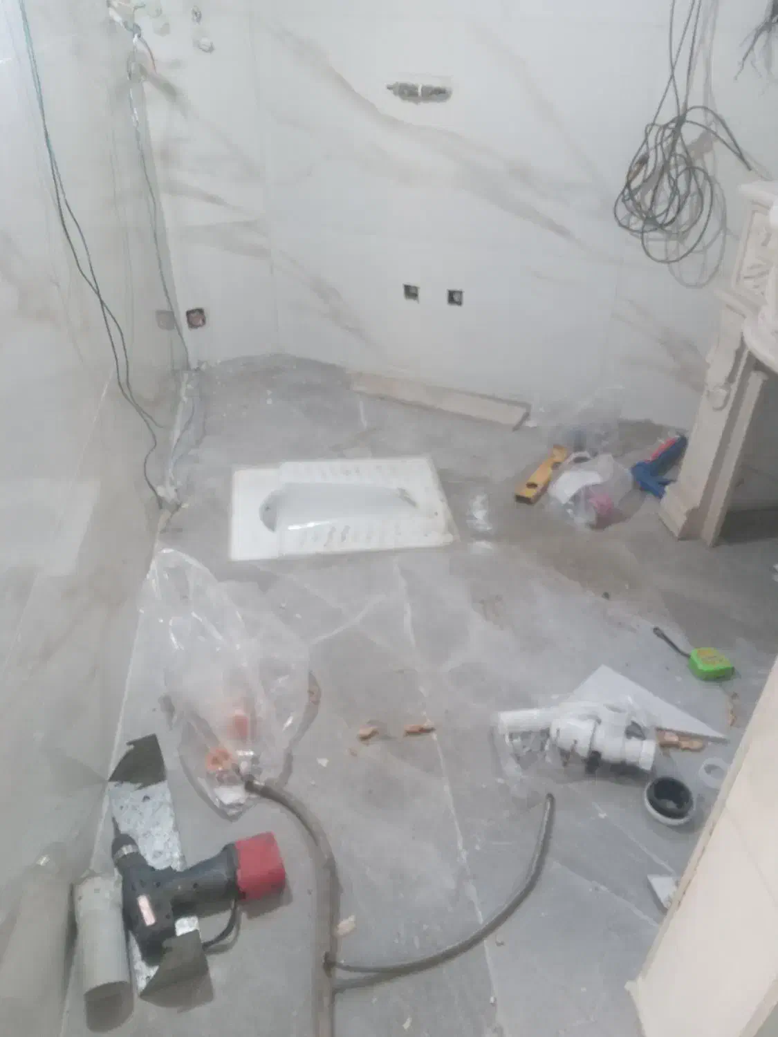 بنایی کاشی سرامیک کاری سیمان ایزوگام رفع نم سرویس|خدمات پیشه و مهارت|کرج, گلشهر|دیوار